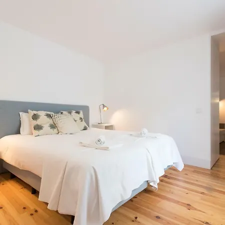 Chiado Cozy Apartments - By Lu Holidays Lisbon Exterior photo