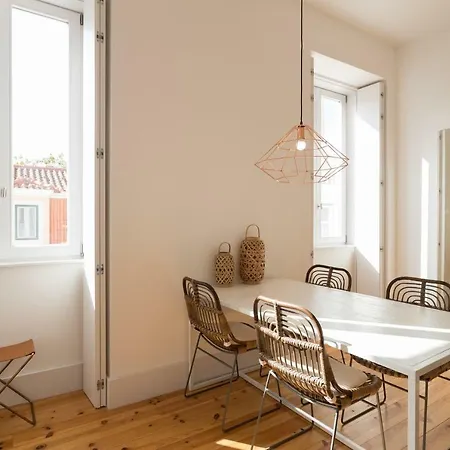 Chiado Cozy Apartments - By Lu Holidays Lisbon Exterior photo
